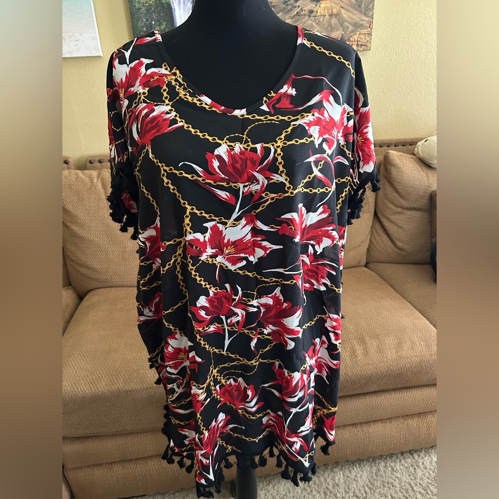 Yincro Black Tassel Coverup Top with Red Floral and Gold Chain Design